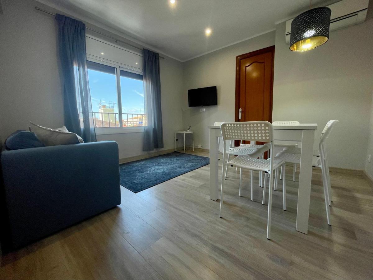 Apartamento Apartamento De Lujo Con Vistas A Plaza Forum! *